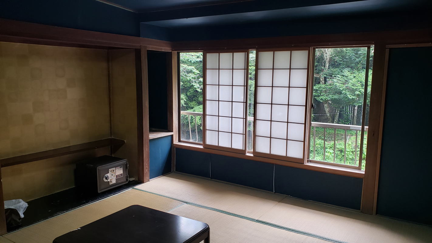 2階の本館川側
